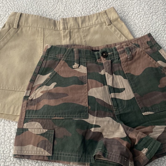 Shorts - Picture 2 of 2